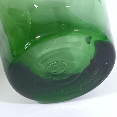 LOT 103: Vintage Kitchen - Pyrex Spring Blossom Casserole Dish, Libbey Ripple Green Glasses, Arc Spice of Life Jar & More