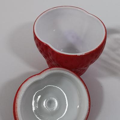 LOT 103: Vintage Kitchen - Pyrex Spring Blossom Casserole Dish, Libbey Ripple Green Glasses, Arc Spice of Life Jar & More