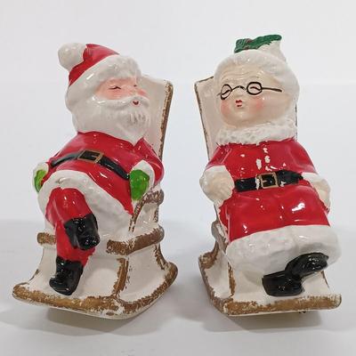 LOT 107: Vintage Christmas Bubble Lites, Cat's Meow Nativity Scene, Plastic Bird Lights, Ceramic Baby Light, Buyer's Choice...