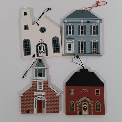 LOT 107: Vintage Christmas Bubble Lites, Cat's Meow Nativity Scene, Plastic Bird Lights, Ceramic Baby Light, Buyer's Choice...