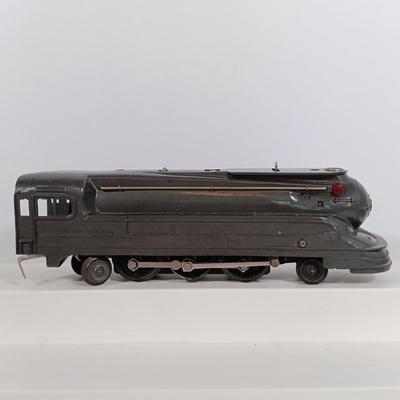 LOT 190: Lionel 1668E O-Gauge Gunmetal Torpedo Steam Locomotive with Tender Car