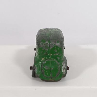 LOT 191: Cast Metal Sedan Car, Matchbox Lesney Commer Bottle Float, Austin Metropolitan Taxi, Studebaker Lark Wagonaire & Cast Metal...