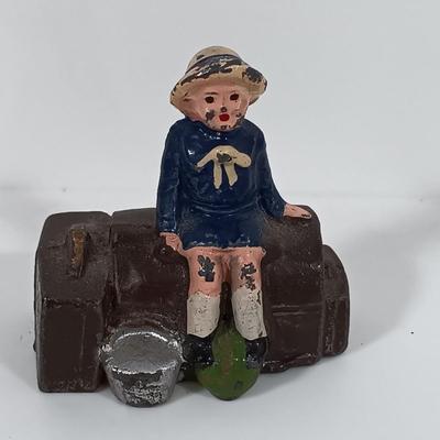 LOT 192: Miniature Lead Cows, Celluloid Pigs, Lead People, Celluloid Duck & More