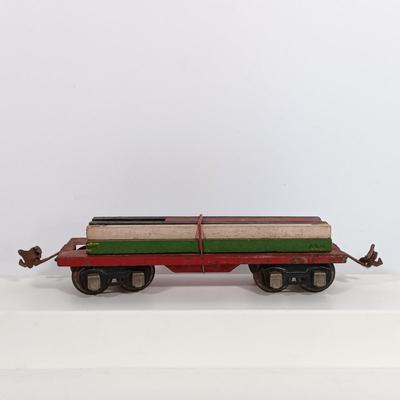LOT 193: Lionel 1682 Red Caboose, 1680 Sunoco Tank Car, Flat Car with Lumber, 1679 Baby Ruth Box Car & More