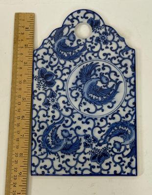 Sale Photo Thumbnail #113: Vintage Takahashi San Francisco Trivet/Eden Blue & White Floral Pattern/Porcelain/Cheese Plate/Cutting Board/Hand Painted. With original box. Approx. 9" long.