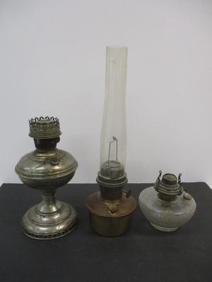 Antique Nickel Plated Aladdin Lamp - Aladdin Brass Lamp With Chimney -Diamond Design Glass Lamp Base #15