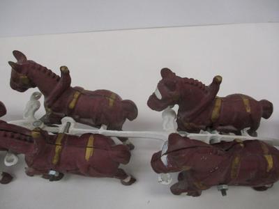 Vintage Cast Iron Budweiser Clydesdale Horses Wagon 8 In Hand With Barrels
