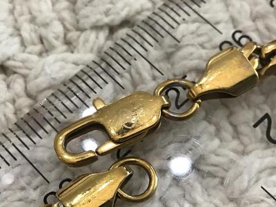 Nice Quality Gold Tone Chain and Bracelet