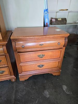 Night stand