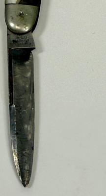 Sale Photo Thumbnail #141: Missing piece of the M-O-P handle, and largest blade does not fully close. See photos for details.
