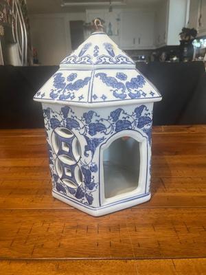 Sale Photo Thumbnail #7: Blue & White ceramic birdhouse