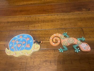Sale Photo Thumbnail #43: Small snail and lizard wall décor