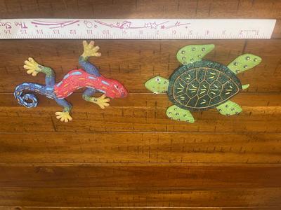 Sale Photo Thumbnail #48: Bigger snail and turtle wall décor
