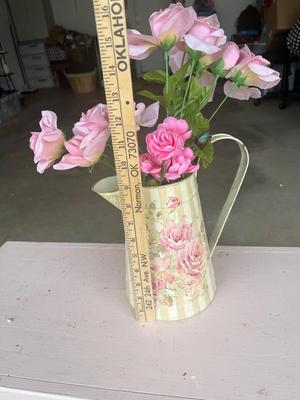 Sale Photo Thumbnail #57: Rose pitcher with flowers