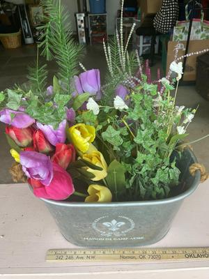 Sale Photo Thumbnail #86: Large metal bucket with rope handles and floral