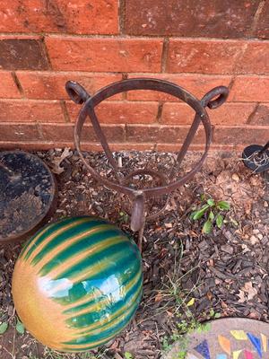 Sale Photo Thumbnail #241: Green/gold clay decorative ball with heavy iron stand