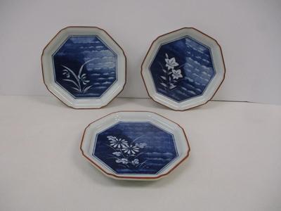 3 Piece Fitz & Floyd Octagonal Porcelain Japan Blue White Flower Plates