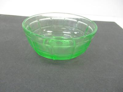 Hazel Atlas Vaseline Green Uranium Glass Bowl