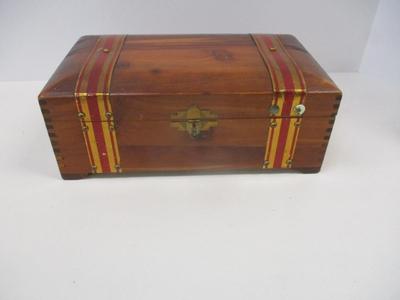 Vintage Pilliod Cedar Jewelry Storage Box With Mirror Swanton Ohio