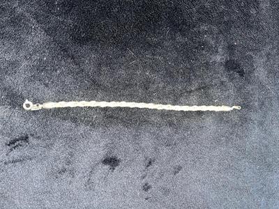 Sale Photo Thumbnail #384: Silver/gold bracelet