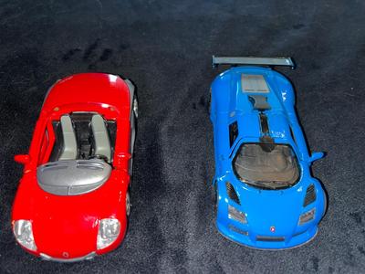 Sale Photo Thumbnail #399: Die Cast cars, not Hot Wheel size - scale of red car 1/32, blue 1/36