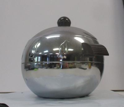 Mid Century West Bend Chrome Penguin Ice Bucket/Lid Cold Server Bakelite Handles