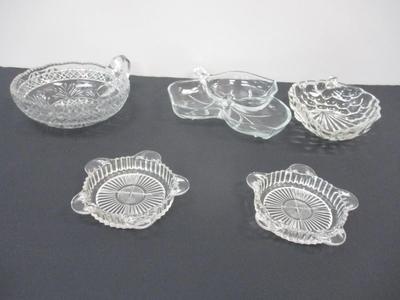 Horsemint Nappy Indiana Glass - Grape Design Glass - Dish Hazel Atlas Maple Leaf Shape - Vintage Round Cigarette 5 Slot Ashtray