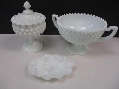 Fenton Lidded Hobnail Candy Nut Dish Dish Milk Glass - Avon Trinket Dish - Vintage Westmoreland Hobnail Candy Dish