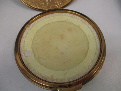 Rex Fifth Avenue Compact For Sale - Cheramy April Showers Deluxe Pink Powder Box - Jar With Screw Top Elusive Cream Dachet