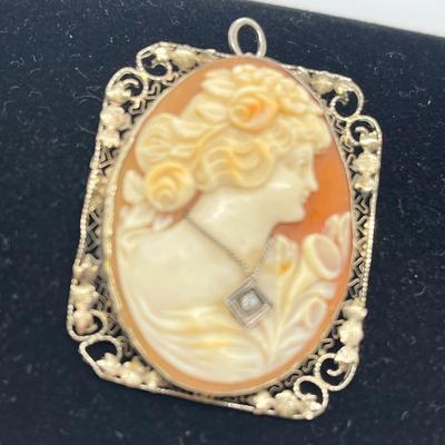 LOT 61: Vintage / Antique Art Deco Cameo 14K White Gold and Diamond Cameo Pin / Pendant - 9.8 grams total weight