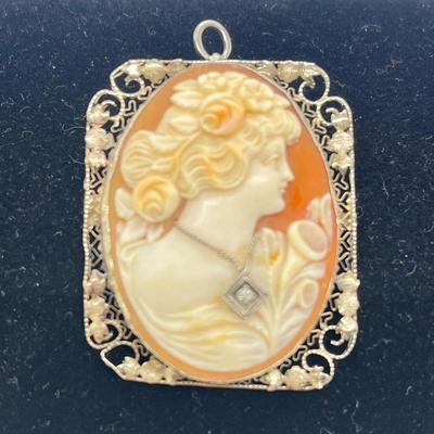 LOT 61: Vintage / Antique Art Deco Cameo 14K White Gold and Diamond Cameo Pin / Pendant - 9.8 grams total weight