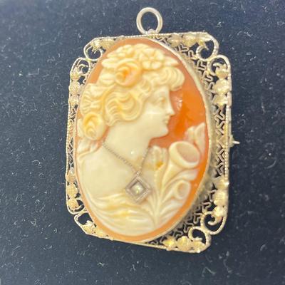 LOT 61: Vintage / Antique Art Deco Cameo 14K White Gold and Diamond Cameo Pin / Pendant - 9.8 grams total weight