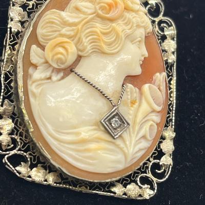 LOT 61: Vintage / Antique Art Deco Cameo 14K White Gold and Diamond Cameo Pin / Pendant - 9.8 grams total weight