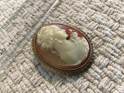 Japan Cameo Brooch