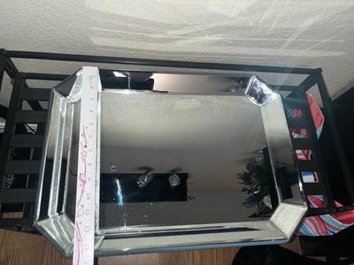 Mirrored tray