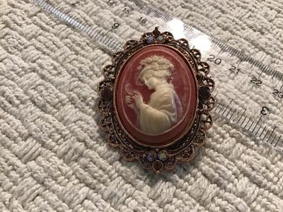 Fashion Cameo Brooch