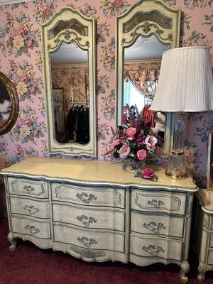Sale Photo Thumbnail #638