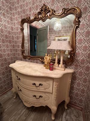 Sale Photo Thumbnail #642