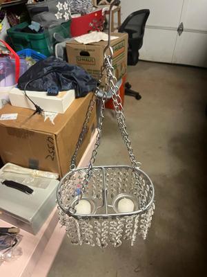 Hanging crystal candle holder
