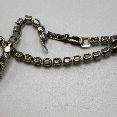 Ornate Vintage Necklaces & More (ST-HS)