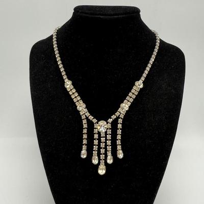 Ornate Vintage Necklaces & More (ST-HS)
