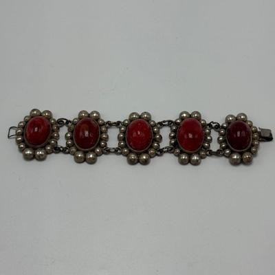 Ornate Vintage Necklaces & More (ST-HS)