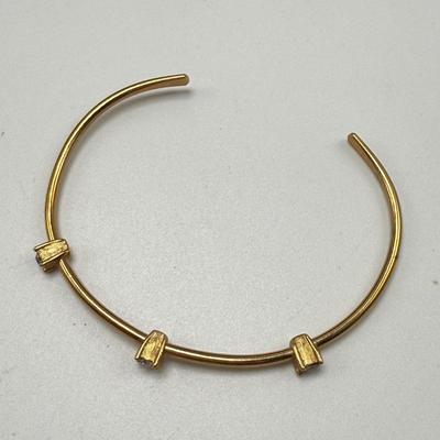 Gold and Silver Jewelry plus Sparkling Gems (ST-HS)