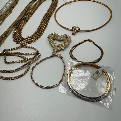 Gold and Silver Jewelry plus Sparkling Gems (ST-HS)