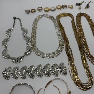 Gold and Silver Jewelry plus Sparkling Gems (ST-HS)