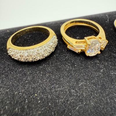 Gold and Silver Jewelry plus Sparkling Gems (ST-HS)