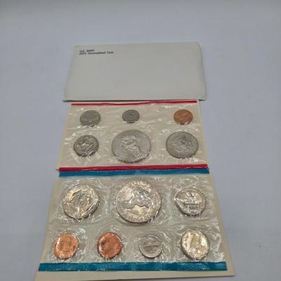 Lot 121: U.S. Mint Uncirculated Coin Sets from 1965, 1969, 1971, 1973