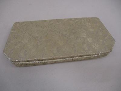 Vintage Pegi Paris Clutch Purse Floral Brocade Embroidered Satin Lining Interior