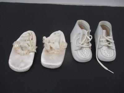 Vintage Baby Shoes White Classic Lace-Up & Booties