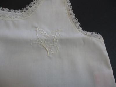 5 - Her Majesty Vintage Young Girls Ivory/White Slip Various Sizes Nylon Lace Trim Made in USA #1